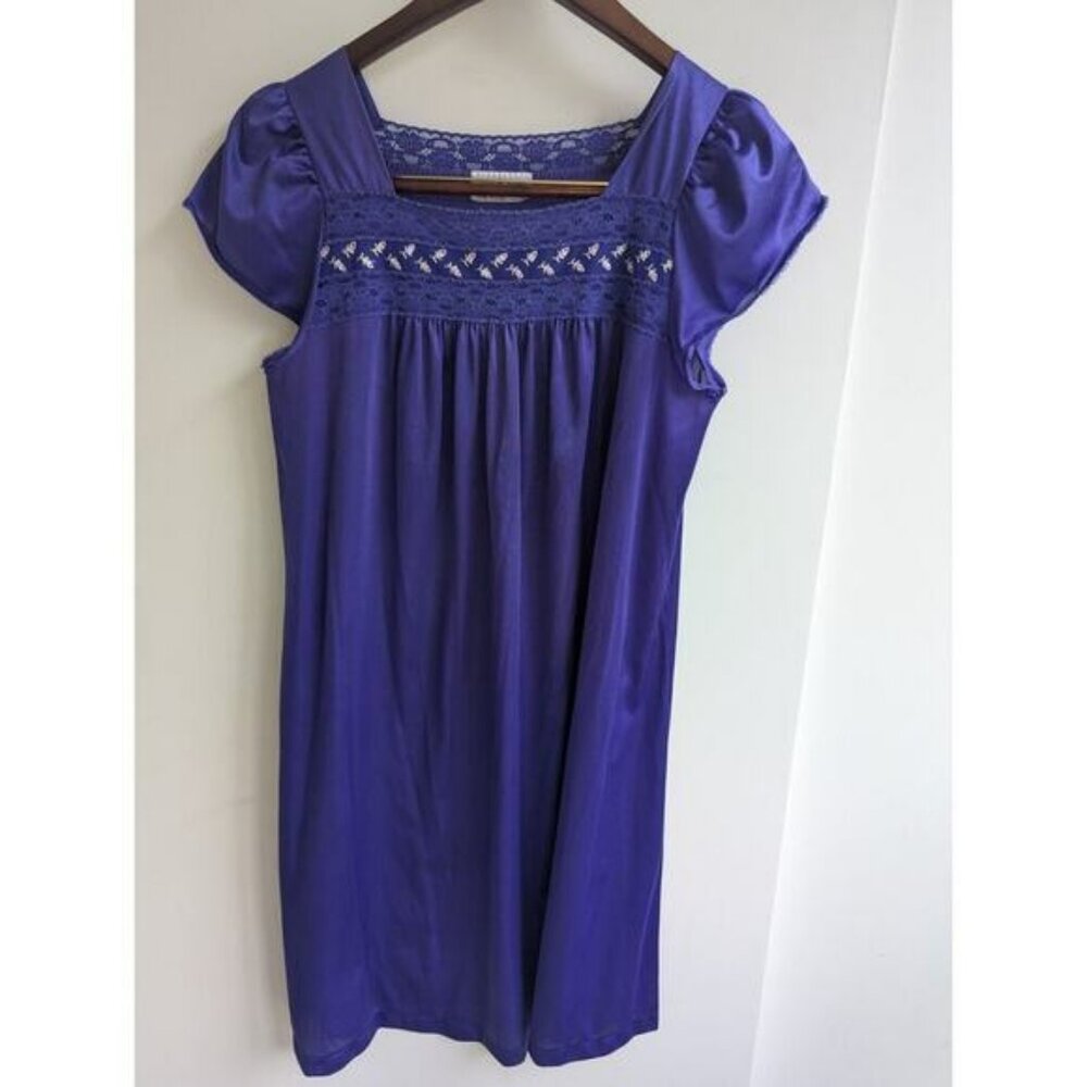 Vtg Vanity Fair Silky Nightgown SZ S Purple Nightie‎ Short Sleeve Embroidered